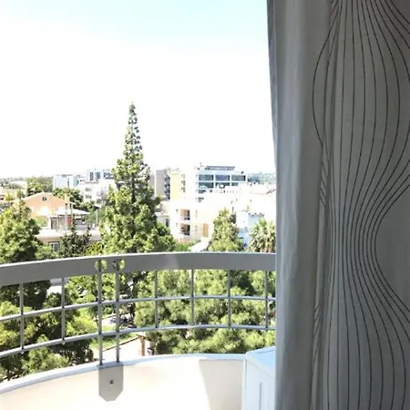 4ου ορόφου στο χαλάνδρι 18 * Athens